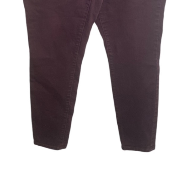 MOSSIMO by Target burgundy denim mid rise jeans // 14 - Picture 10 of 10